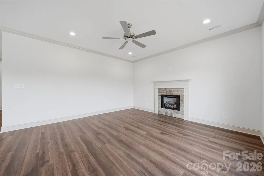 4957 Southview Drive Hickory, NC 28602