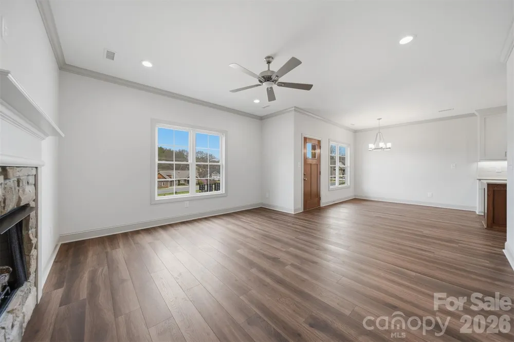 4957 Southview Drive Hickory, NC 28602