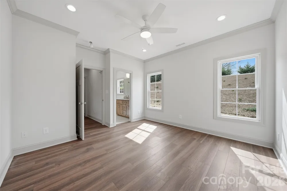 4957 Southview Drive Hickory, NC 28602