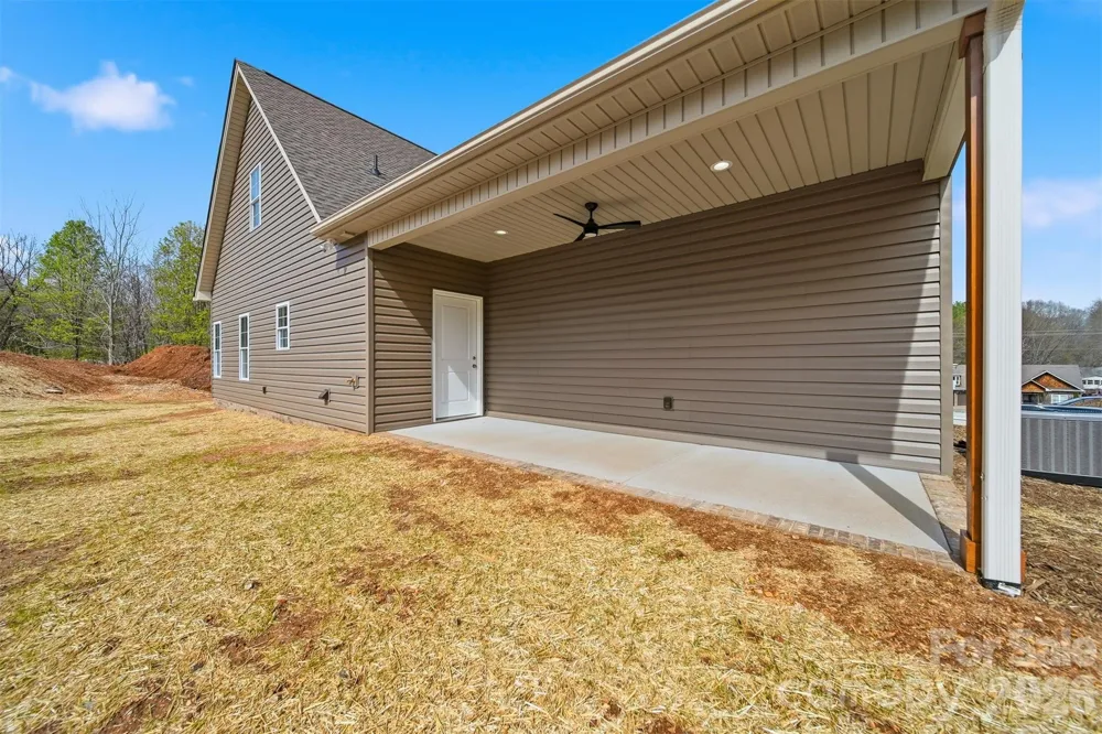 4957 Southview Drive Hickory, NC 28602