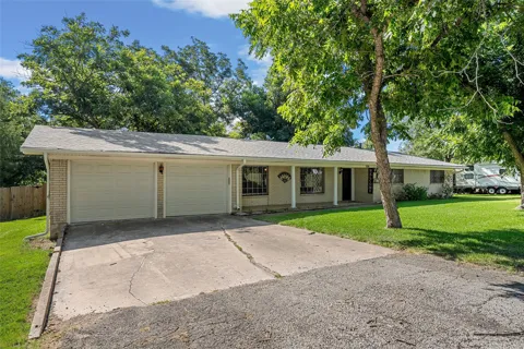 3609 Dogwood Lane