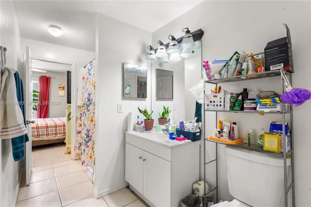 1728 NE 22nd Ter Other City - In The State Of Florida, FL 33909