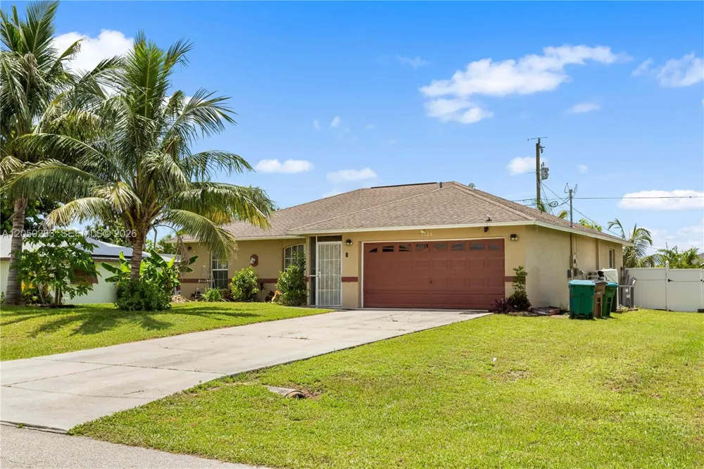 1728 NE 22nd Ter Other City - In The State Of Florida, FL 33909