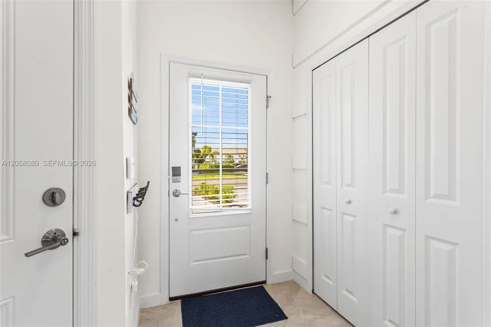 14275 PINE LODGE LN Other City - In The State Of Florida, FL 33913