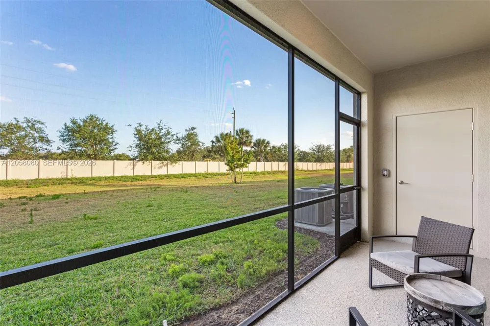 14275 PINE LODGE LN Other City - In The State Of Florida, FL 33913