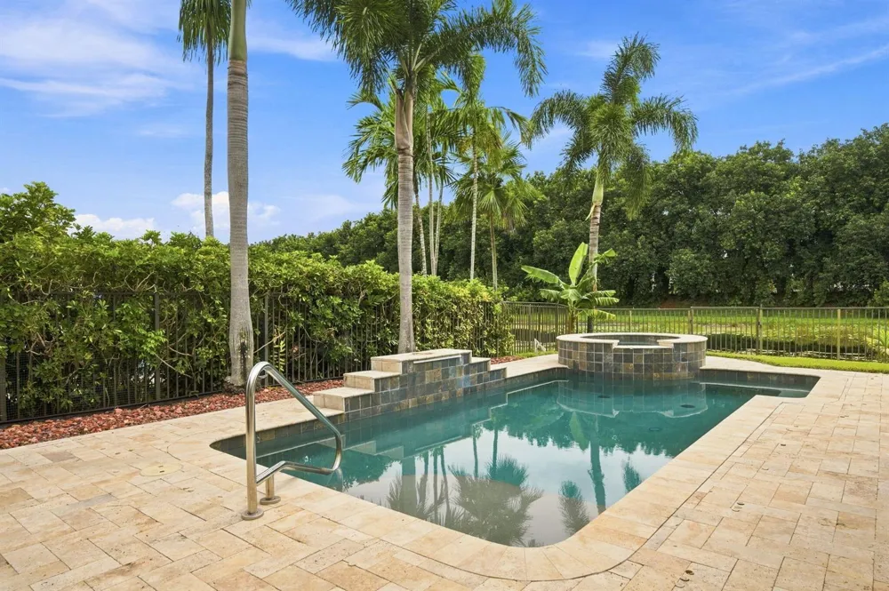 845 Bayside Lane Weston, FL 33326