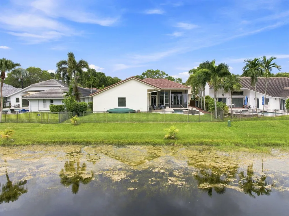 845 Bayside Lane Weston, FL 33326