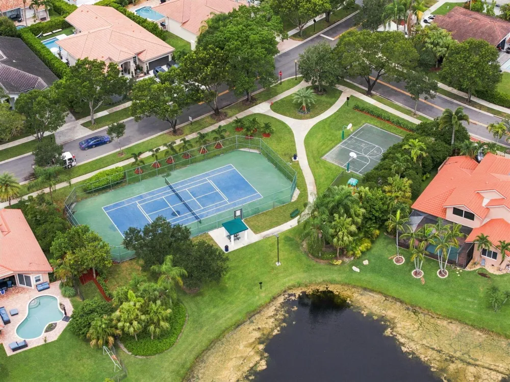 845 Bayside Lane Weston, FL 33326