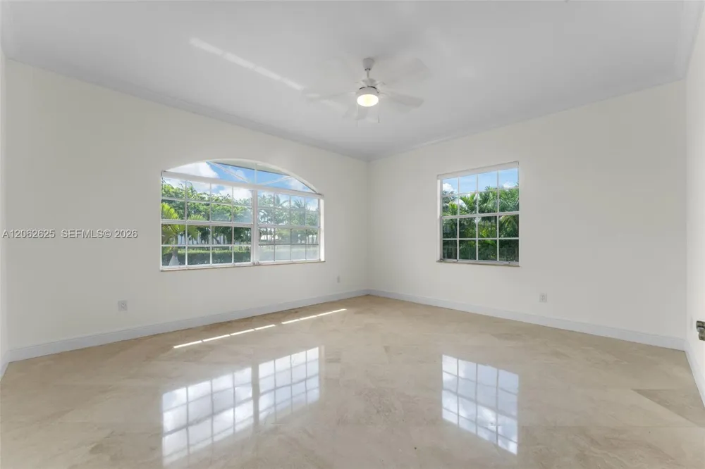 23800 SW 207th Ave Homestead, FL 33031