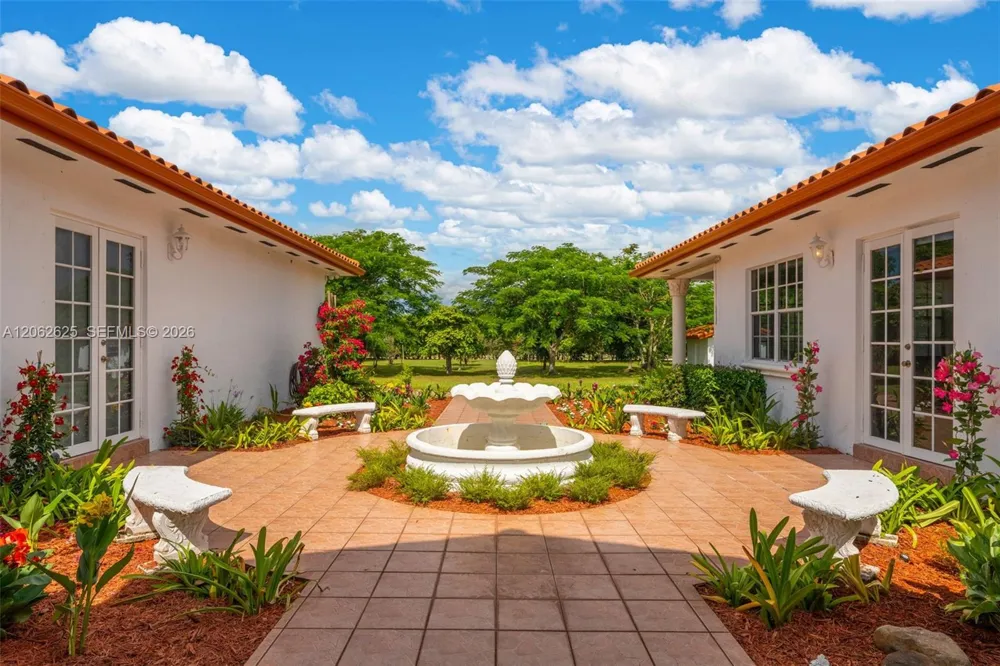 23800 SW 207th Ave Homestead, FL 33031
