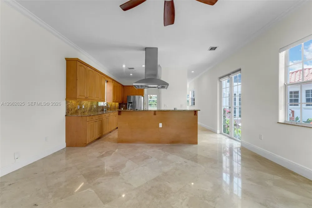 23800 SW 207th Ave Homestead, FL 33031