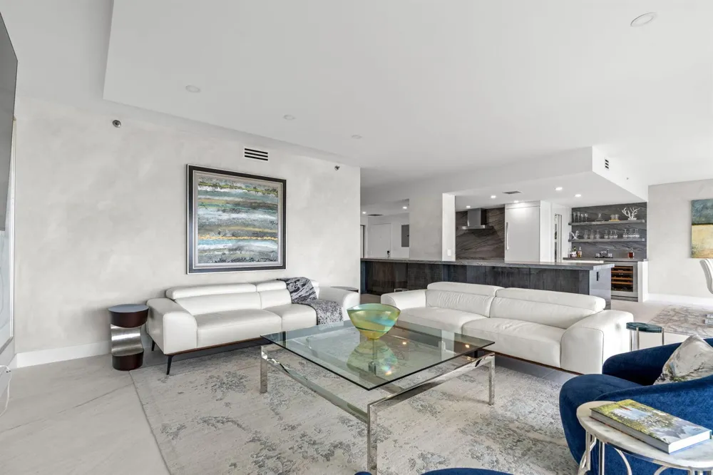 4301 OCEAN BOULEVARD #1706 Boca Raton, FL 33431