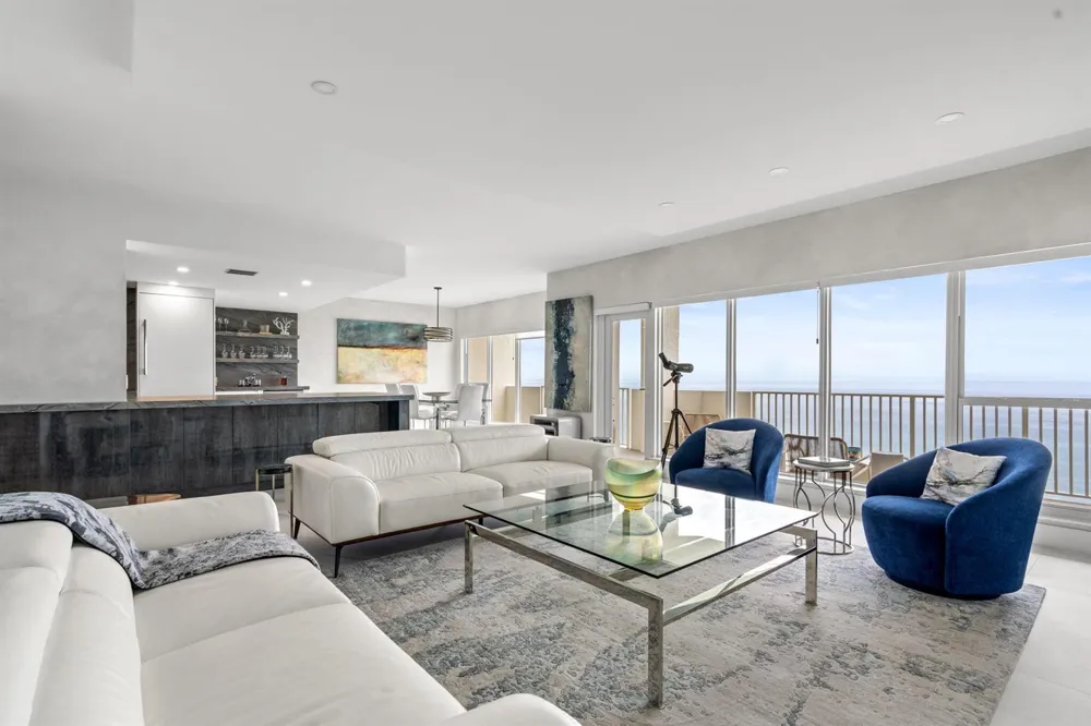 4301 OCEAN BOULEVARD #1706 Boca Raton, FL 33431