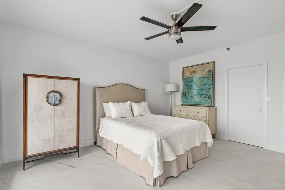 4301 OCEAN BOULEVARD #1706 Boca Raton, FL 33431