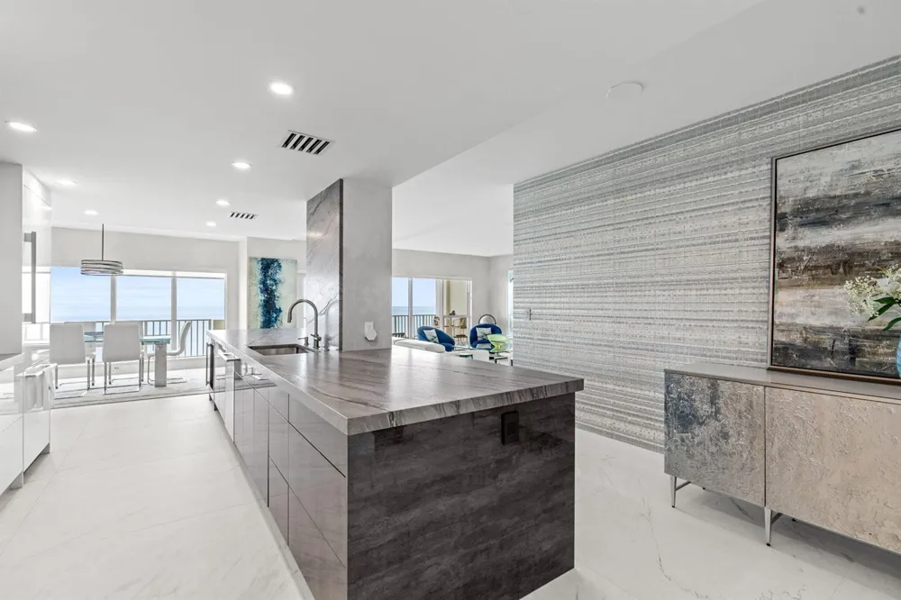 4301 OCEAN BOULEVARD #1706 Boca Raton, FL 33431