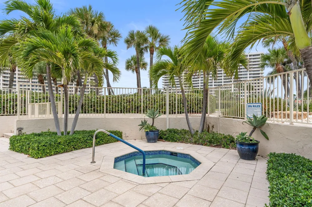 4301 OCEAN BOULEVARD #1706 Boca Raton, FL 33431
