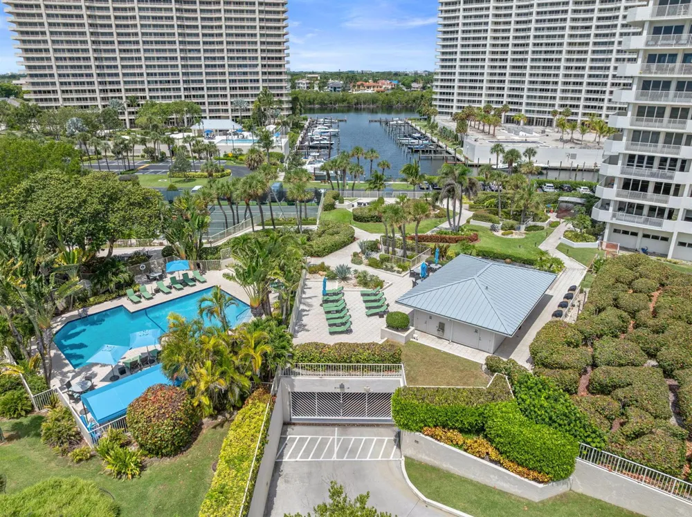 4301 OCEAN BOULEVARD #1706 Boca Raton, FL 33431