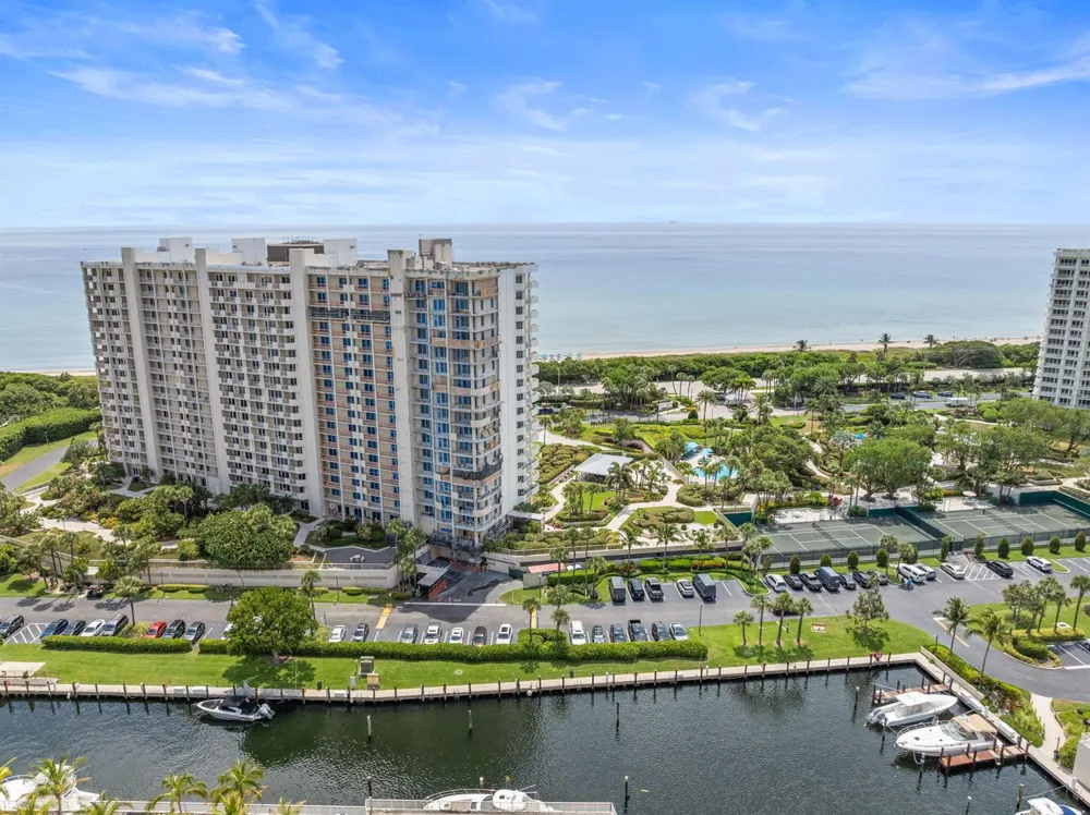 4301 OCEAN BOULEVARD #1706 Boca Raton, FL 33431