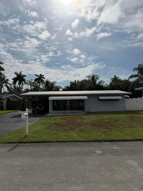 2554 Flamingo Lane