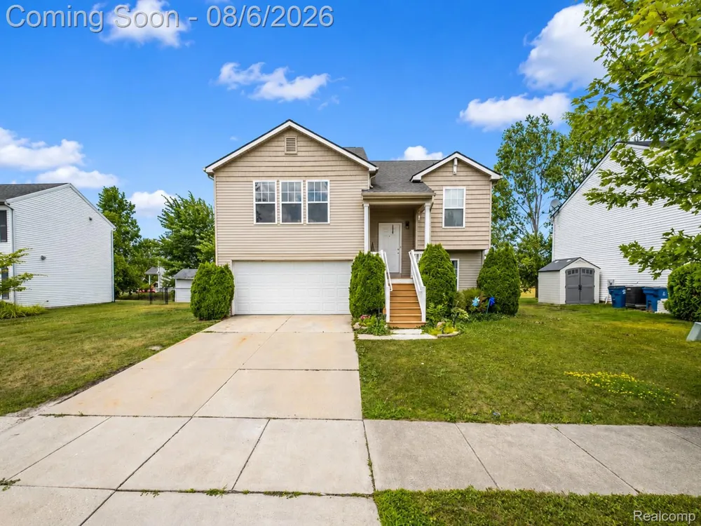 3067 Elk Creek Drive Clayton Charter Township, MI 48473