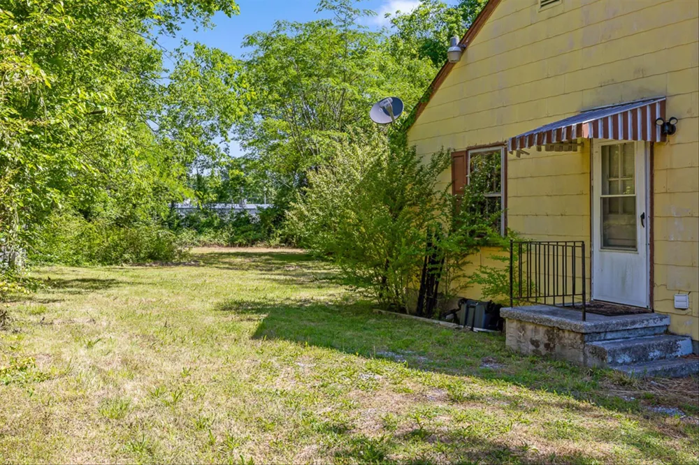591 W Cloud Springs Road Rossville, GA 30741