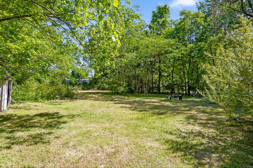 591 W Cloud Springs Road Rossville, GA 30741