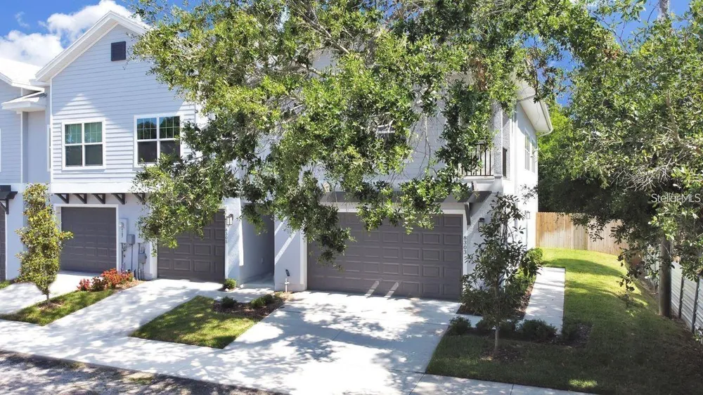 8303 KING BLOSSOM COURT Tampa, FL 33615