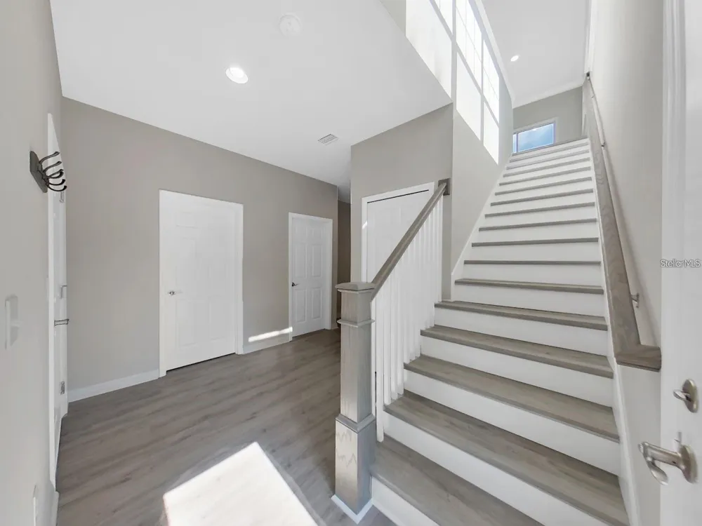 8303 KING BLOSSOM COURT Tampa, FL 33615