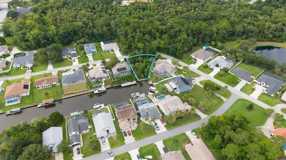 27 COLECHESTER LANE Palm Coast, FL 32137