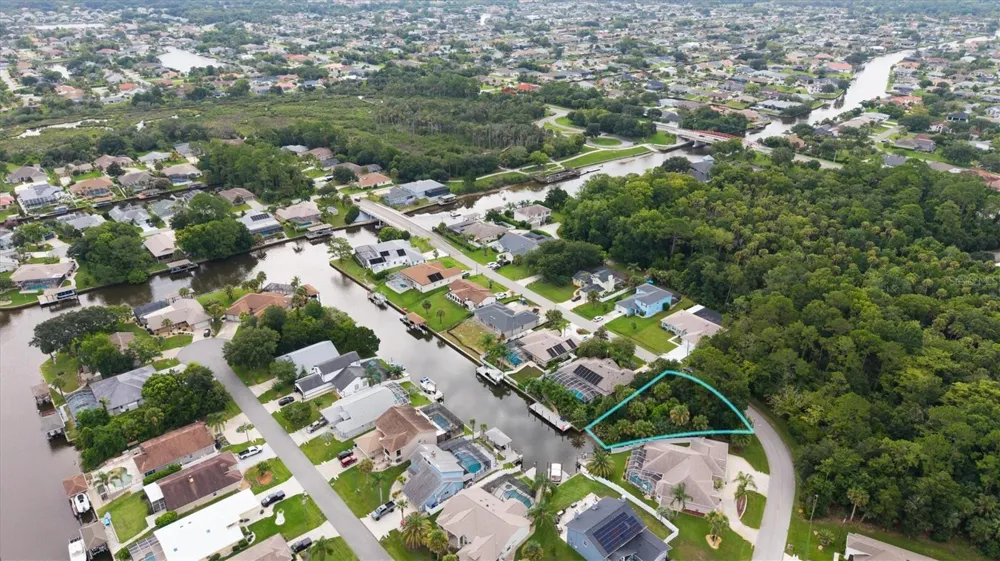 27 COLECHESTER LANE Palm Coast, FL 32137