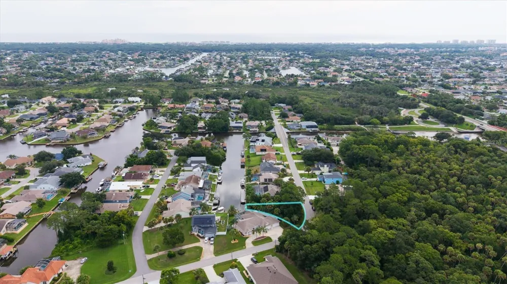 27 COLECHESTER LANE Palm Coast, FL 32137