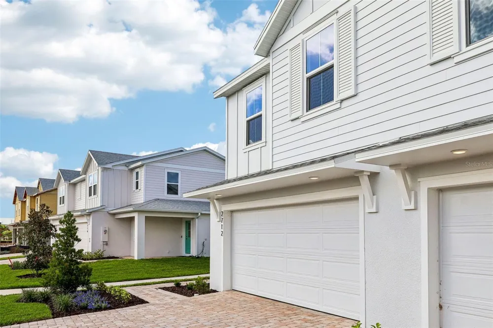 2712 MEADOW CREST DRIVE St Cloud, FL 34773