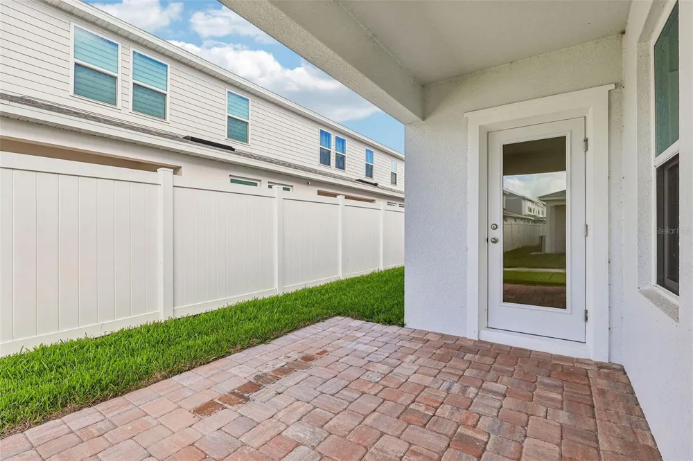 2712 MEADOW CREST DRIVE St Cloud, FL 34773