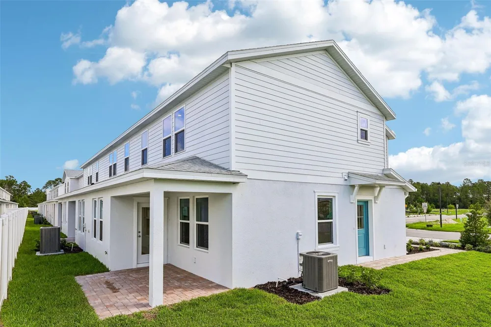 2712 MEADOW CREST DRIVE St Cloud, FL 34773