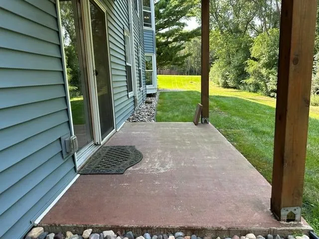 1389 Berry Ridge Road #103 Eagan, MN 55123