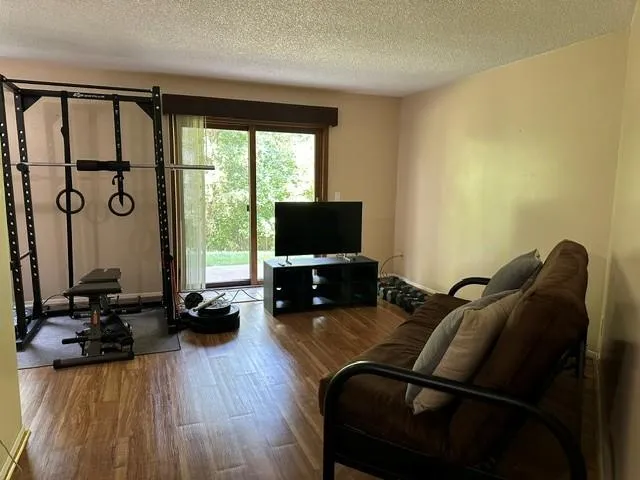 1389 Berry Ridge Road #103 Eagan, MN 55123