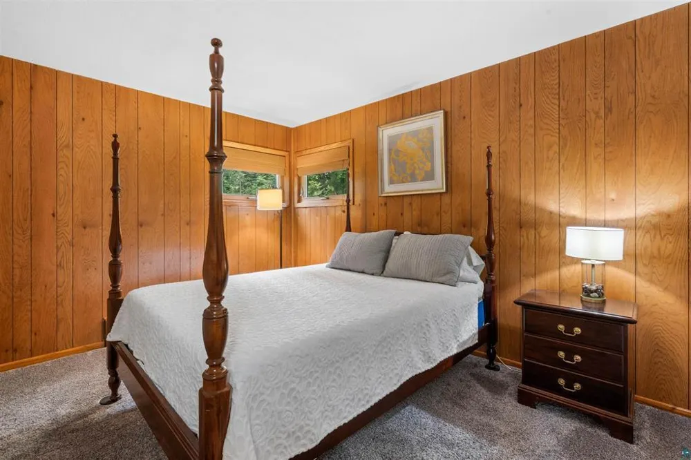 1295 Gault Road Wrenshall, MN 55797