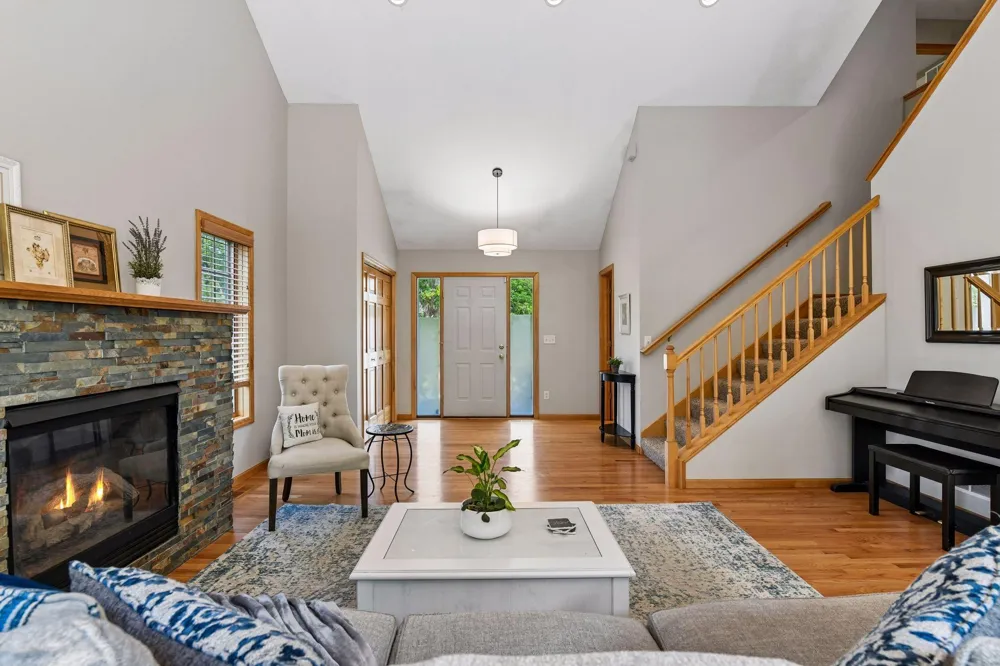 4934 Baker Road Minnetonka, MN 55343