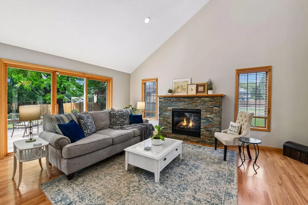 4934 Baker Road Minnetonka, MN 55343