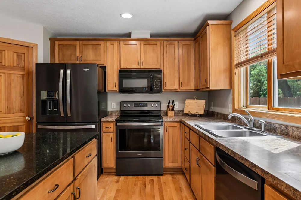 4934 Baker Road Minnetonka, MN 55343