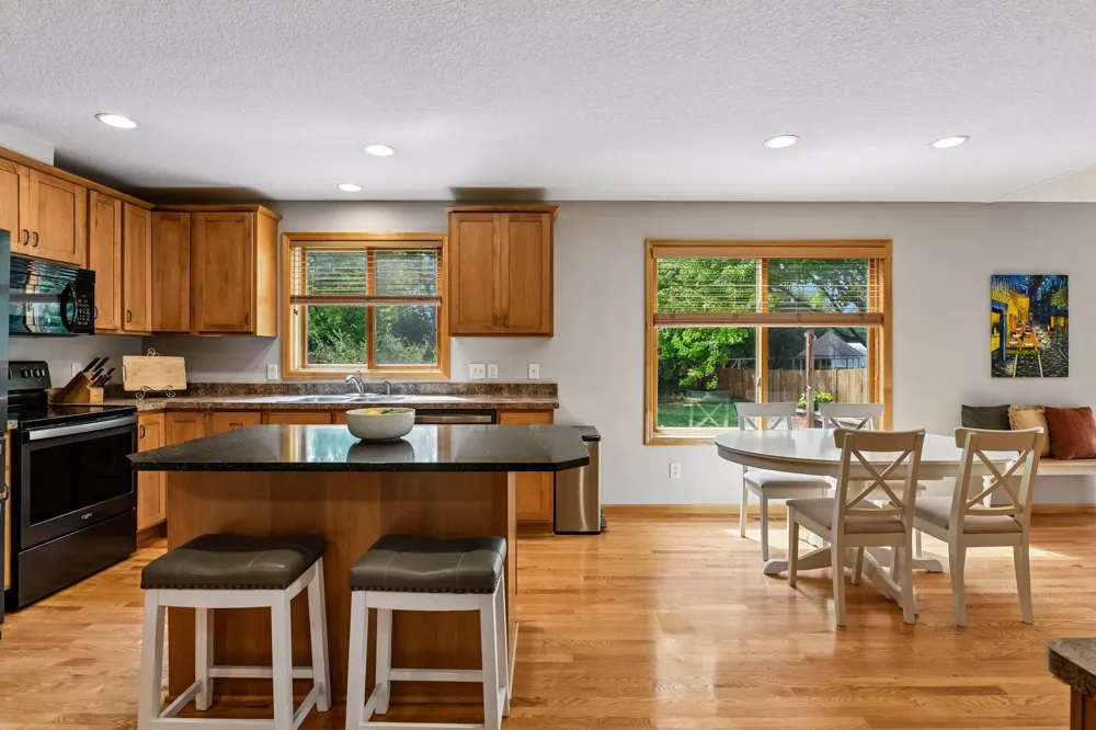 4934 Baker Road Minnetonka, MN 55343