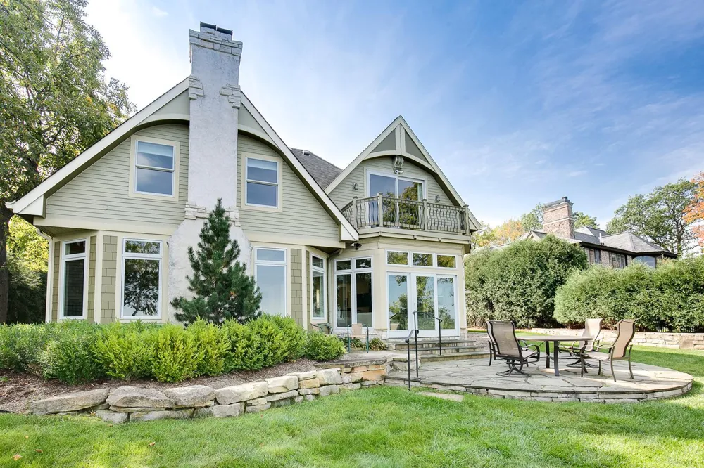 26170 Birch Bluff Road Excelsior, MN 55331