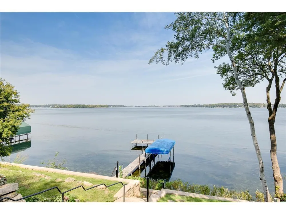 26170 Birch Bluff Road Excelsior, MN 55331