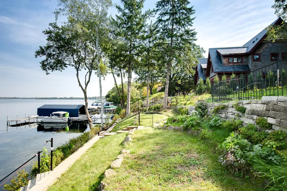 26170 Birch Bluff Road Excelsior, MN 55331