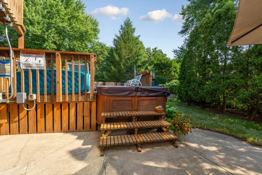 1017 Whittier Court Northfield, MN 55057