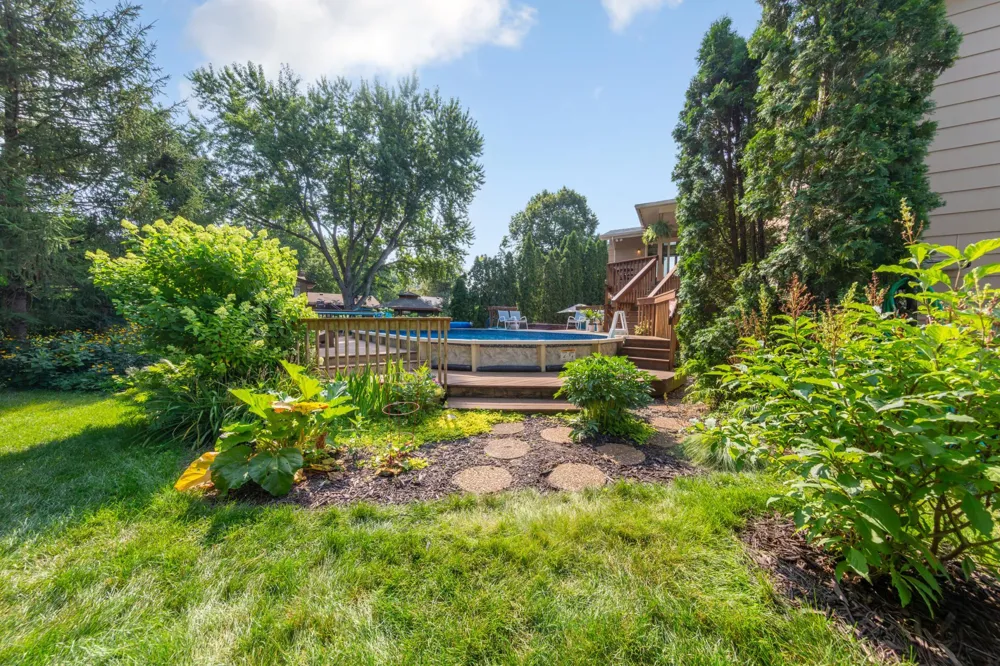 1017 Whittier Court Northfield, MN 55057