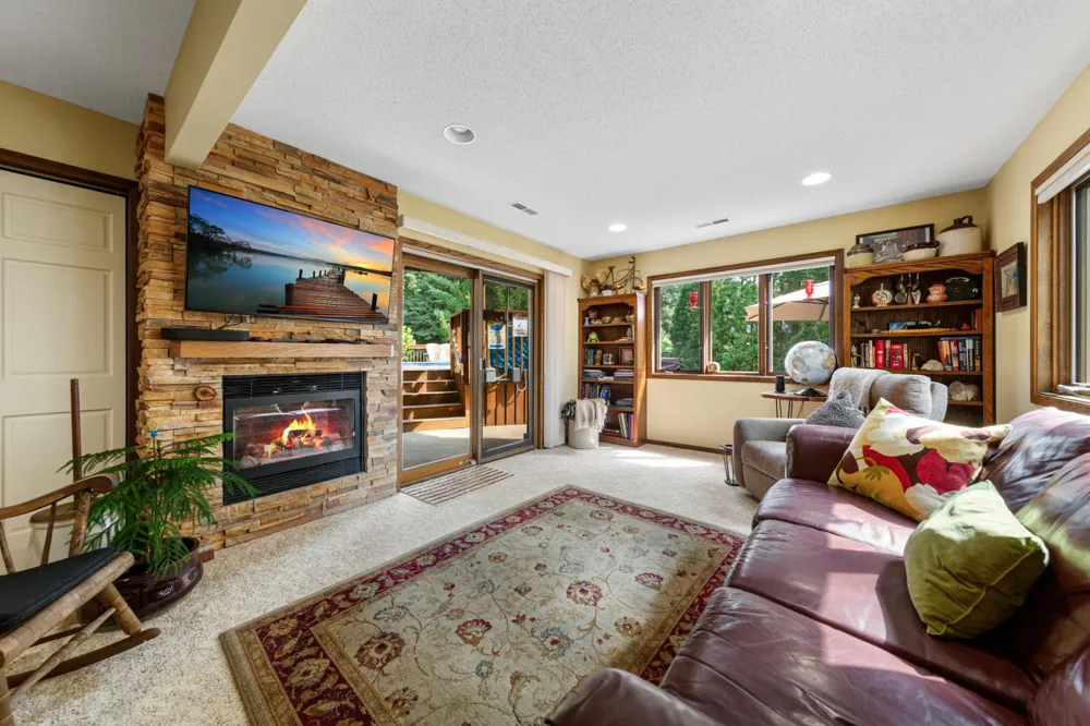 1017 Whittier Court Northfield, MN 55057
