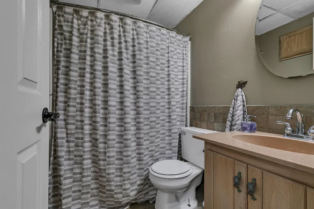 17256 Northwood Drive Paynesville, MN 56362