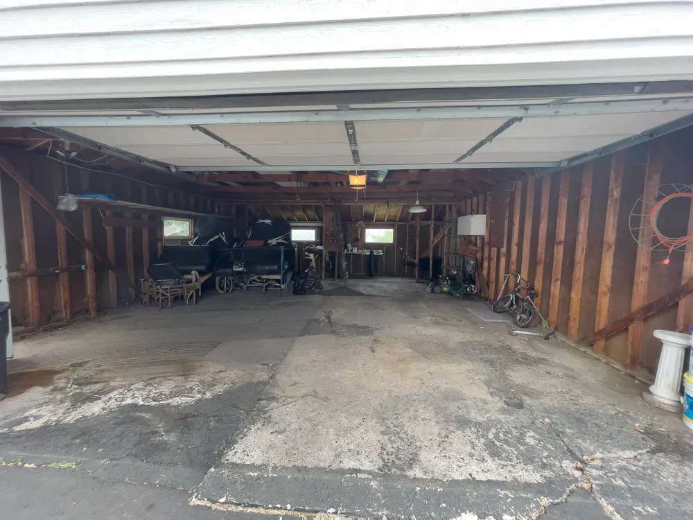 11 Ives Road Silver Bay, MN 55614