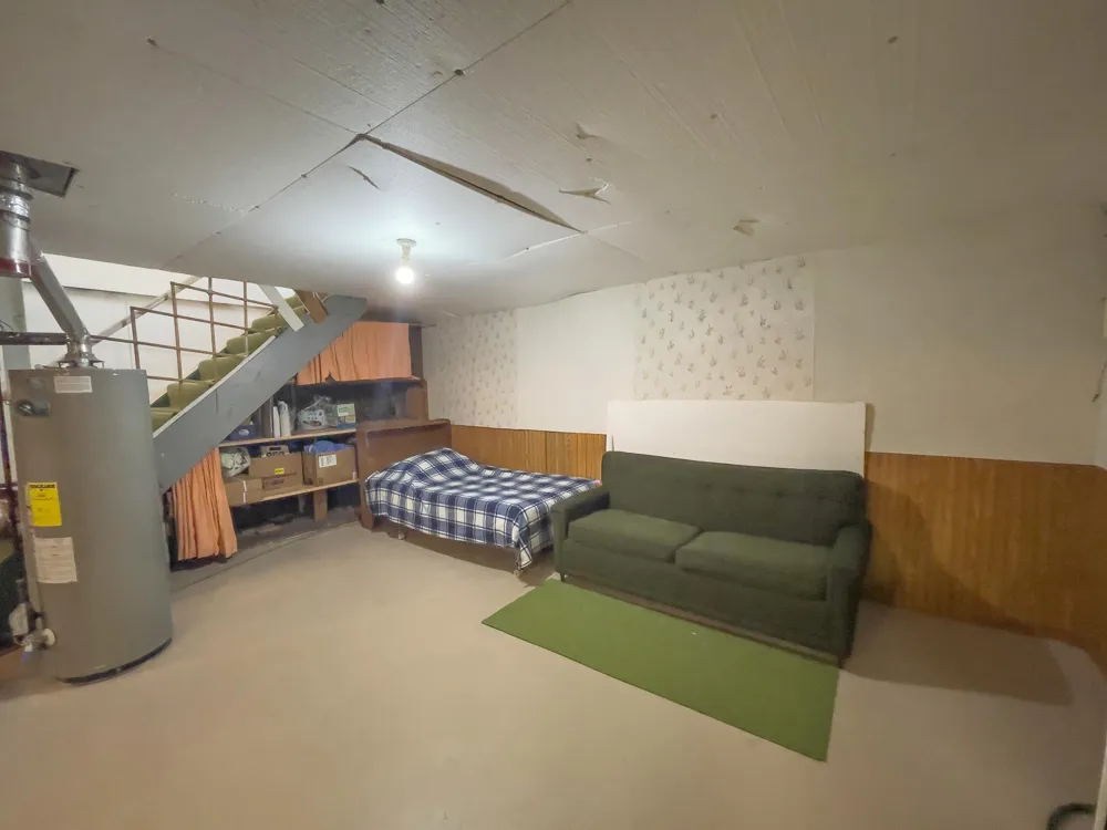 11 Ives Road Silver Bay, MN 55614
